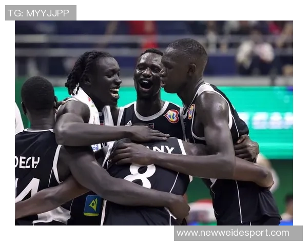 太阳主帅称赞马卢阿奇表现出色反应令人满意展现自信与进步