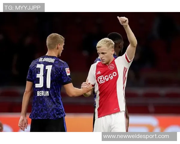 富安健洋下周将进行阿贾克斯体检若顺利将签约半年