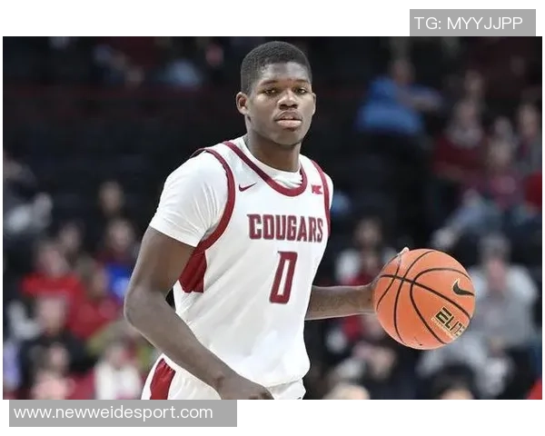 菜鸟落选秀加西亚表现抢眼贡献12分5板6助攻科沃德和埃奇库姆联手助力球队胜利