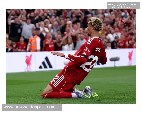 基耶萨荣膺利物浦九月最佳球员表现出色助攻与进球双丰收