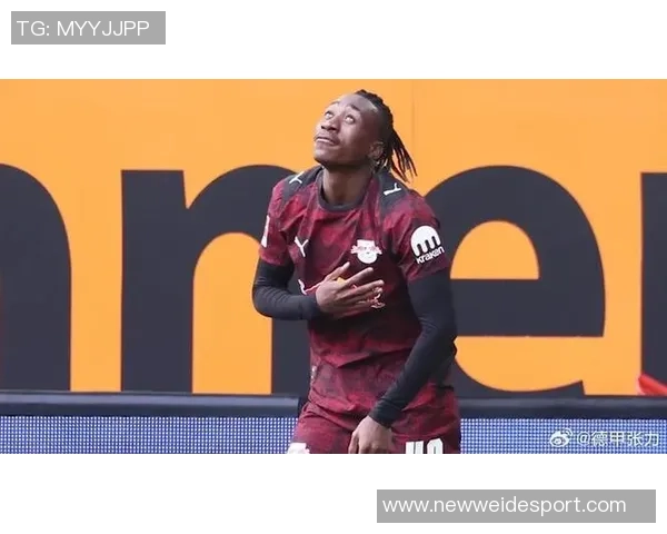 英媒报道曼联利物浦争抢扬迪奥曼德莱比锡标价接近1亿欧元